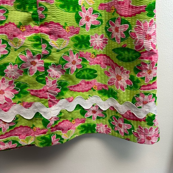 Vibrant Green and Pink Sleeveless Crew Neck Mini Dress - Picture 4 of 4